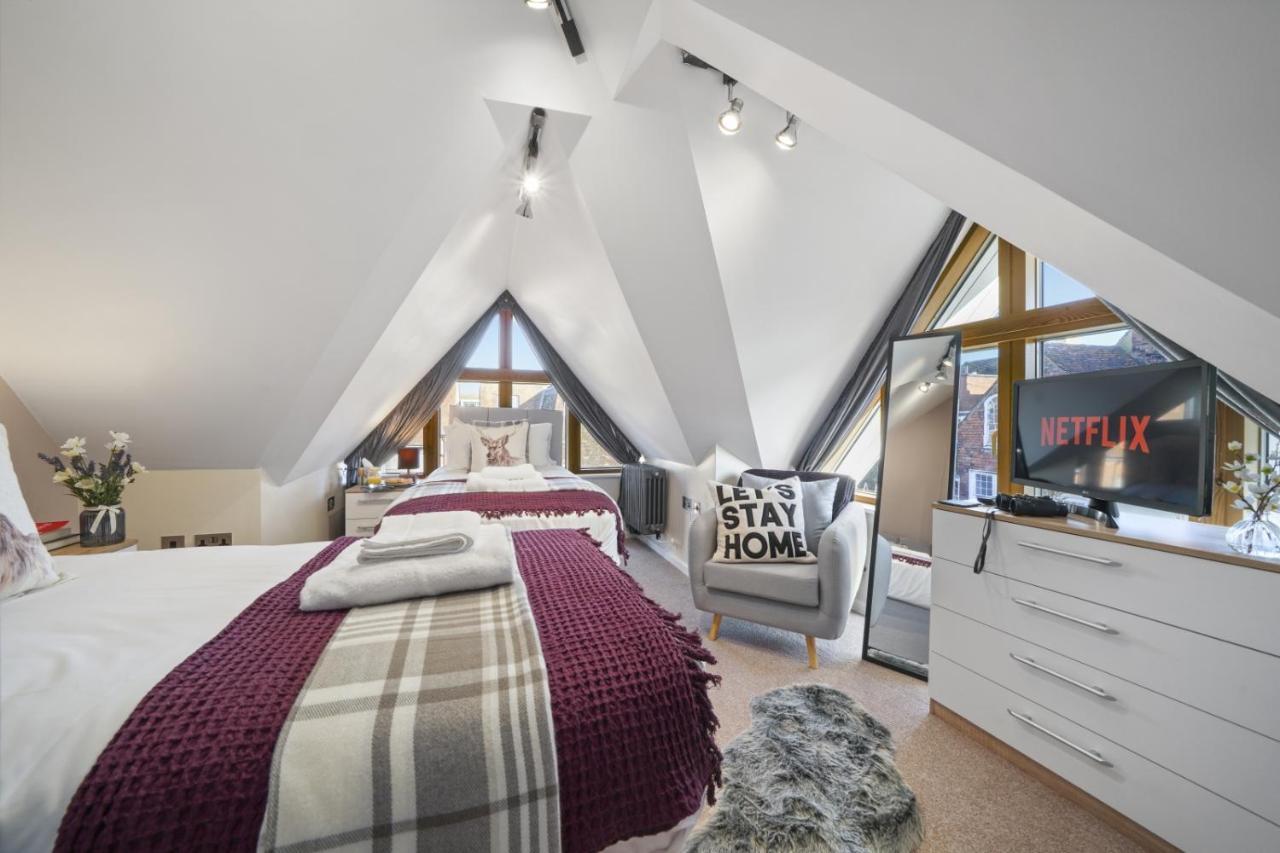 Super Funky Spire View Cottage - FREE Gated Parking - Ultra WiFi Canterbury Exterior foto